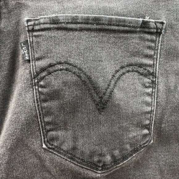 Levi's Womens Jeans Size 12 Classic Straight Black Denim Casual Ankle Pockets - Picture 12 of 15